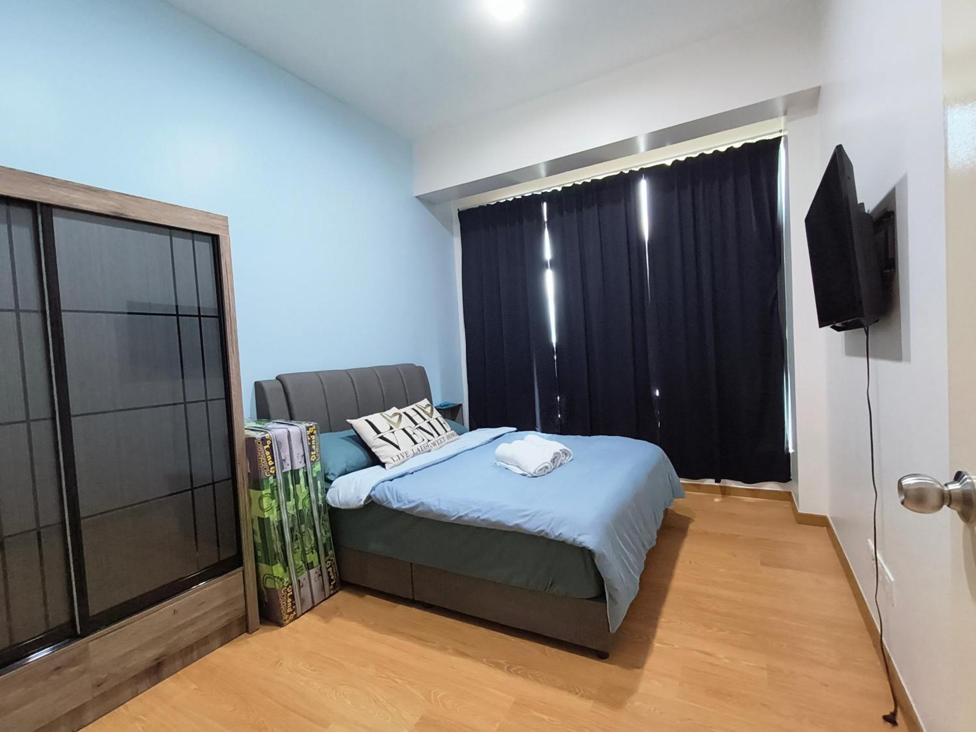 De Sea 4pax 850sf 2r2b Imperium Apartment